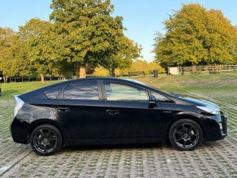 Toyota Prius 1.8 VVT-h T3 Hatchback 5dr Petrol Hybrid CVT Euro 5 (s/s) (136 p