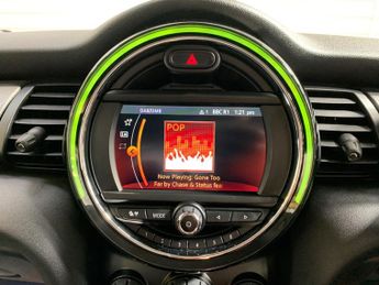 MINI Hatch 1.5 Cooper Steptronic Euro 6 (s/s) 3dr