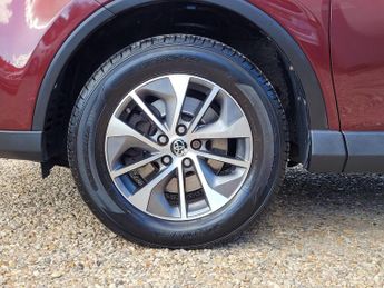 Toyota RAV4 2.5 VVT-h Business Edition Plus CVT Euro 6 (s/s) 5dr (Safety Sen