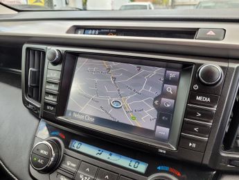 Toyota RAV4 2.5 VVT-h Business Edition Plus CVT Euro 6 (s/s) 5dr (Safety Sen