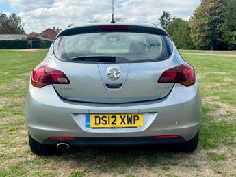 Vauxhall Astra 2.0 CDTi SE Auto Euro 5 5dr