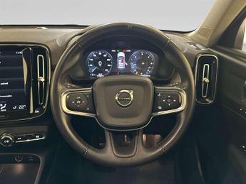 Volvo XC40 2.0 D3 Inscription Pro SUV 5dr Diesel Manual Euro 6 (s/s) (150 p