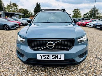 Volvo XC40 2.0 B4 MHEV R-Design Auto Euro 6 (s/s) 5dr