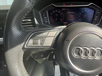 Audi A1 1.0 TFSI 25 S line Sportback S Tronic Euro 6 (s/s) 5dr