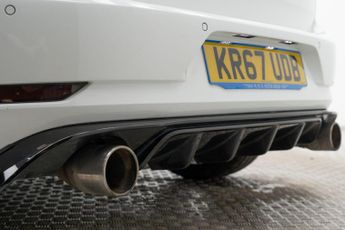 Volkswagen Golf 2.0 TSI GTI Performance DSG Euro 6 (s/s) 3dr