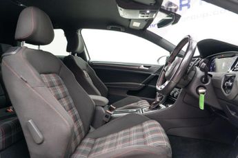 Volkswagen Golf 2.0 TSI GTI Performance DSG Euro 6 (s/s) 3dr