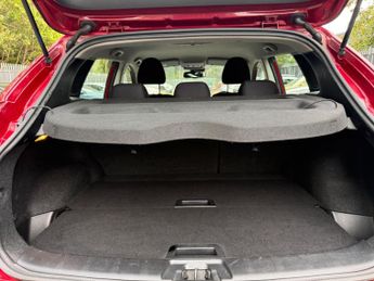 Nissan Qashqai 1.2 DIG-T Acenta XTRON 2WD Euro 6 (s/s) 5dr