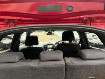 Nissan Juke 1.6 N-Connecta XTRON Euro 6 5dr