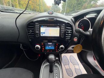 Nissan Juke 1.6 N-Connecta XTRON Euro 6 5dr