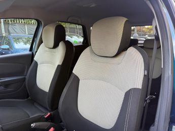 Renault Captur 1.5 dCi ENERGY Iconic EDC Euro 6 (s/s) 5dr