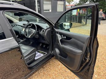 Nissan Qashqai 1.5 dCi Tekna 2WD Euro 6 (s/s) 5dr