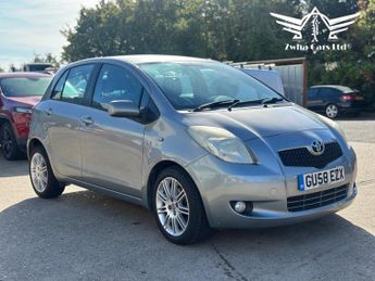 Toyota Yaris 1.4 D-4D SR 5dr