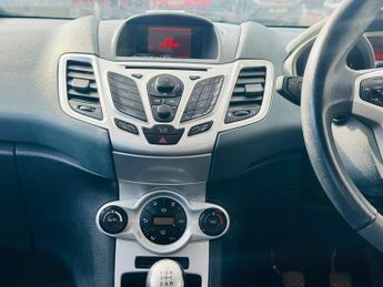 Ford Fiesta 1.4 Titanium 5dr