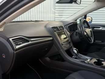 Ford Mondeo 2.0 TDCi Titanium Powershift Euro 6 (s/s) 5dr