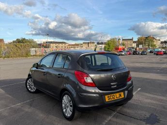 Vauxhall Corsa 1.2i ecoFLEX 16V SE Euro 5 (s/s) 5dr
