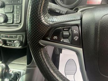 Vauxhall Zafira Tourer 2.0 CDTi SRi Auto Euro 5 5dr