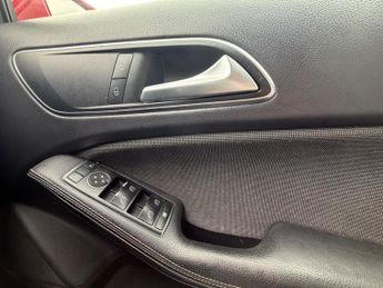 Mercedes-Benz A Class 1.5 A180 CDI ECO SE Euro 5 (s/s) 5dr
