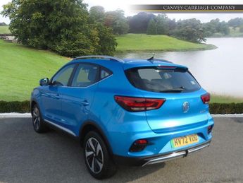MG MG ZS 72.6kWh Trophy Connect Long Range Auto 5dr