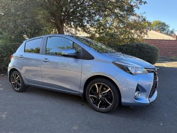 Toyota Yaris 1.5 VVT-h Design E-CVT Euro 6 5dr