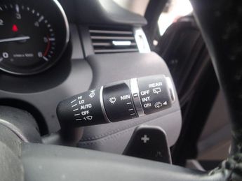 Land Rover Range Rover Evoque 2.2 SD4 Pure Tech Auto 4WD Euro 5 (s/s) 5dr
