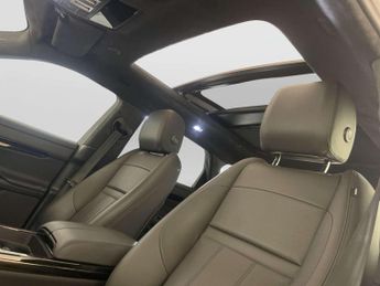 Land Rover Range Rover Evoque 1.5 P300e 11.9kWh Autobiography SUV 5dr Petrol Plug-in Hybrid Au