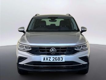 Volkswagen Tiguan 1.4 TSI 13kWh Life SUV 5dr Petrol Plug-in Hybrid DSG Euro 6 (s/s