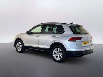 Volkswagen Tiguan 1.4 TSI 13kWh Life SUV 5dr Petrol Plug-in Hybrid DSG Euro 6 (s/s