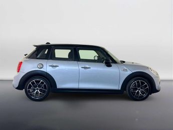 MINI Hatch 2.0 Cooper SD Hatchback 5dr Diesel Auto 6Spd Euro 6 (s/s) (170 p