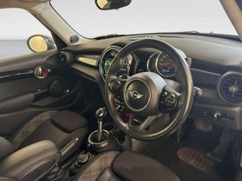 MINI Hatch 2.0 Cooper SD Hatchback 5dr Diesel Auto 6Spd Euro 6 (s/s) (170 p