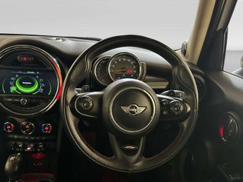 MINI Hatch 2.0 Cooper SD Hatchback 5dr Diesel Auto 6Spd Euro 6 (s/s) (170 p