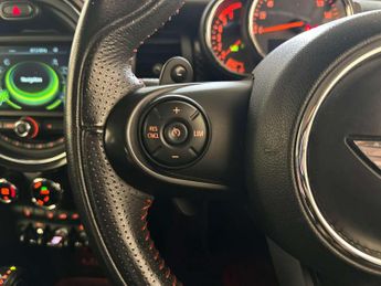 MINI Hatch 2.0 Cooper SD Hatchback 5dr Diesel Auto 6Spd Euro 6 (s/s) (170 p