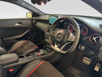 Mercedes-Benz A Class 2.0 A45 AMG Hatchback 5dr Petrol SpdS DCT 4MATIC Euro 6 (s/s) (3