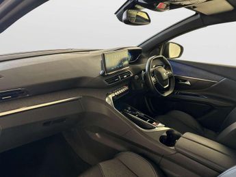 Peugeot 3008 1.6 13.2kWh Allure Premium + SUV 5dr Petrol Plug-in Hybrid e-EAT