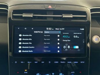 Hyundai TUCSON 1.6 h T-GDi Premium SUV 5dr Petrol Hybrid Auto Euro 6 (s/s) (230