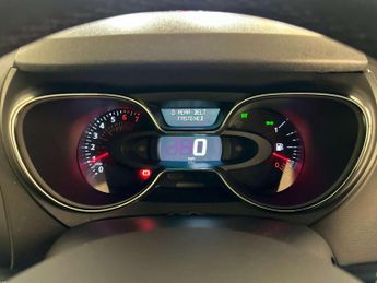 Renault Captur 0.9 TCe ENERGY Iconic SUV 5dr Petrol Manual Euro 6 (s/s) (90 ps)