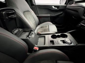 Ford Kuga 2.5 Duratec 14.4kWh ST-Line X CVT Euro 6 (s/s) 5dr