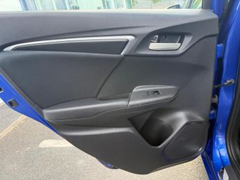 Honda Jazz 1.3 i-VTEC SE CVT Euro 6 (s/s) 5dr