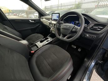 Ford Kuga ST-LINE PHEV CVT
