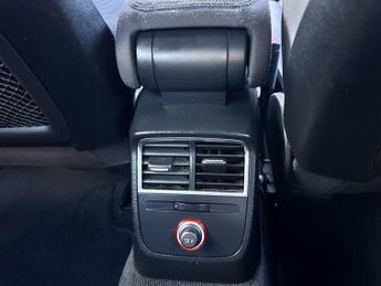 Audi A3 1.6 TDI Sport S Tronic Euro 6 (s/s) 4dr (Nav)