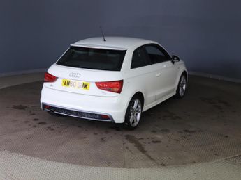 Audi A1 1.6 TDI S line Euro 5 (s/s) 3dr