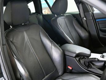 BMW 3 SERIES 2.0 320i M Sport Touring 5dr Petrol Auto xDrive Euro 6 (s/s) (18