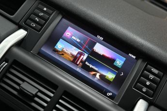 LAND ROVER DISCOVERY SPORT 2.0 TD4 HSE SUV 5dr Diesel Auto 4WD Euro 6 (s/s) (180 ps) +FREE 