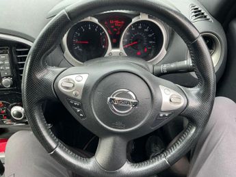Nissan Juke 1.6 Acenta Premium CVT Euro 5 5dr