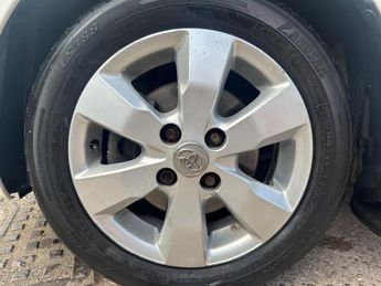 Toyota AYGO 1.0 VVT-i Go MultiMode Euro 5 5dr (AC)