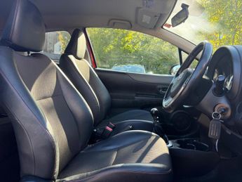 Toyota Yaris 1.33 Dual VVT-i SR Euro 5 3dr