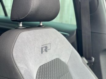 Volkswagen Golf 2.0 TDI R-Line DSG Euro 6 (s/s) 5dr