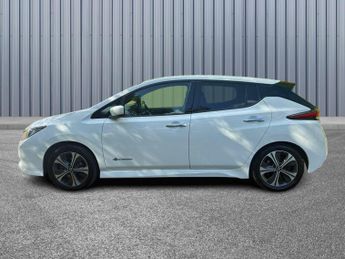 Nissan Leaf 40kWh N-Connecta Auto 5dr