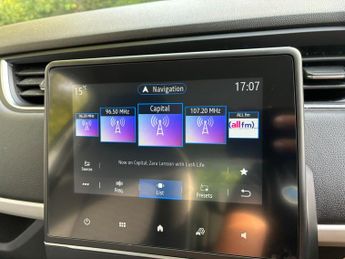 Renault Zoe R135 EV50 52kWh Iconic Auto 5dr (Rapid Charge)