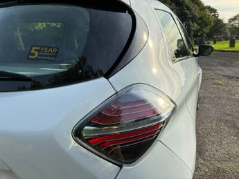 Renault Zoe R135 EV50 52kWh Iconic Auto 5dr (Rapid Charge)