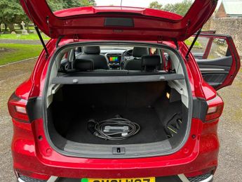 MG MG ZS 44.5kWh Exclusive Auto 5dr